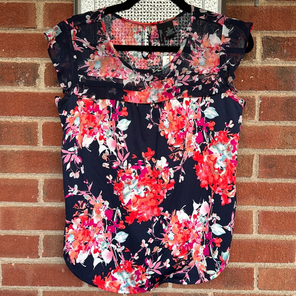 NWT Floral Blouse